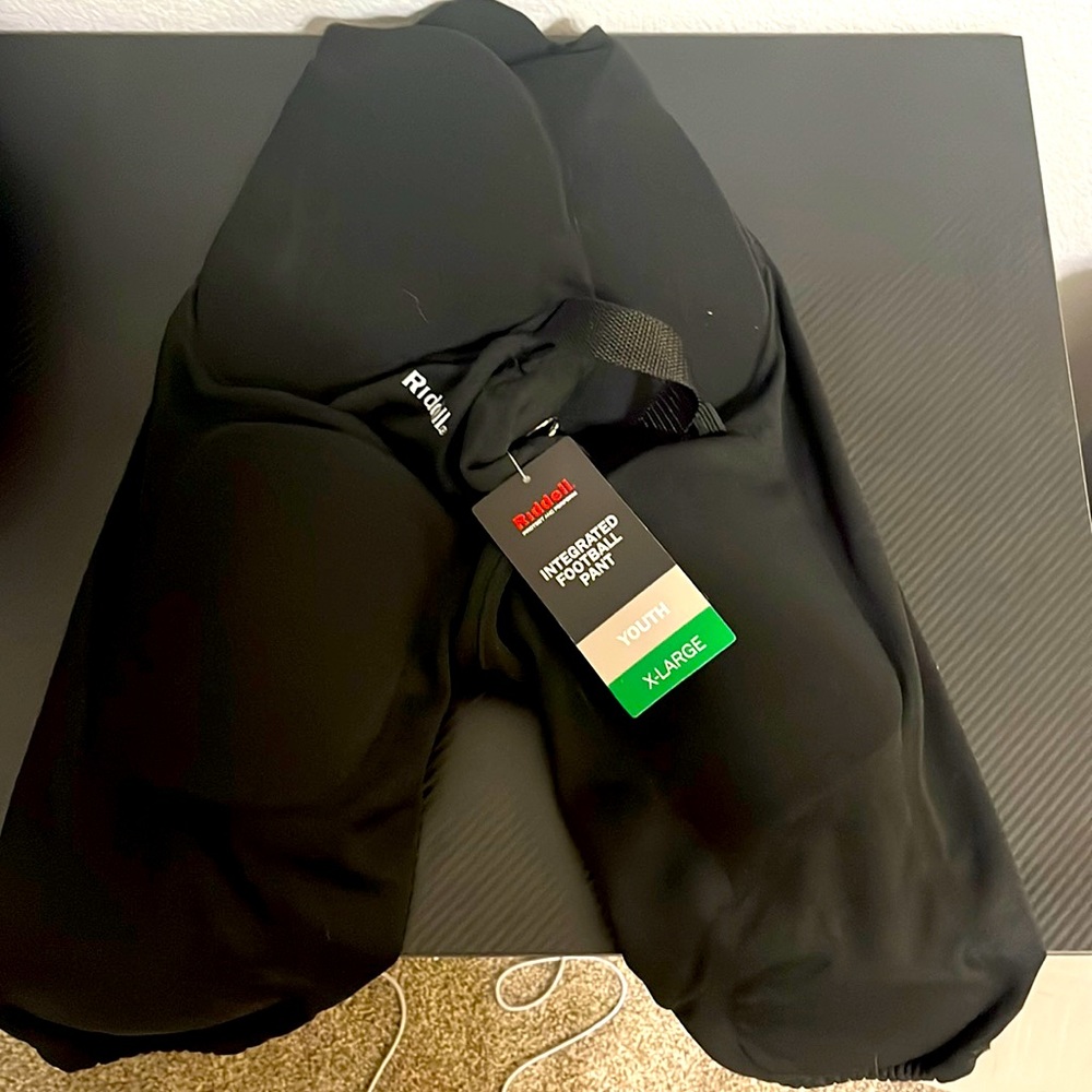 New football pants with pads